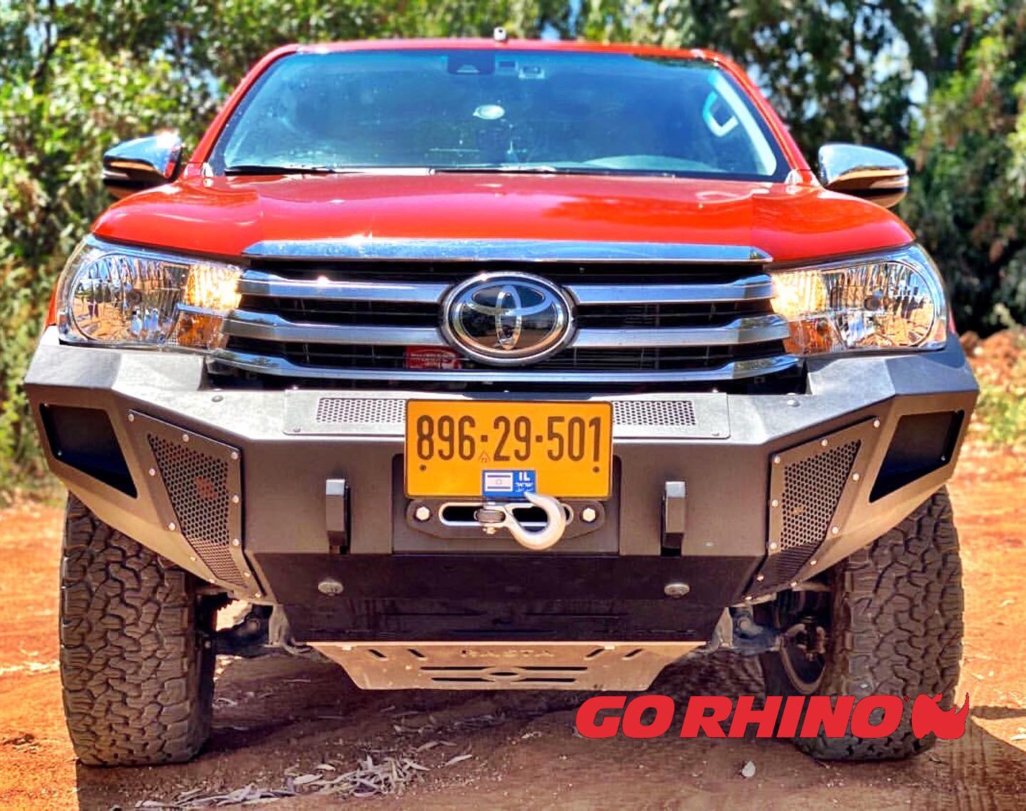 Bumper Off-Road GoRhino para Toyota Hilux 2016+